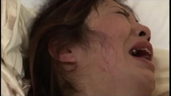 بڑے The woman who cries تازہ ویڈیوز