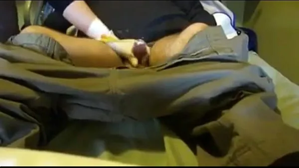 بڑے Nurse jacking off for TETRAPLEGICO تازہ ویڈیوز
