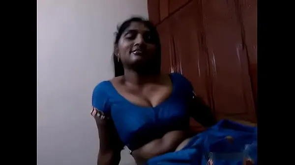 Veliki Hot sexy Aunty enjoying in Hotel room sveži videoposnetki