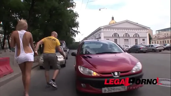 بڑے Russian Bitch Ivana Sugar picked up in the street & assfucked by a Monster cock تازہ ویڈیوز