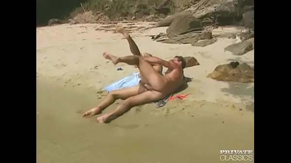बड़े Laura Palmer in "Beach Bums ताज़ा वीडियो