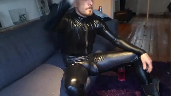 Nagy Leather xl bulge friss videók