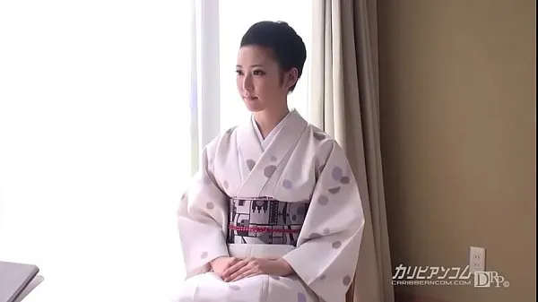 Video besar The hospitality of the young proprietress-You came to Japan for Nani-Yui Watanabe segar