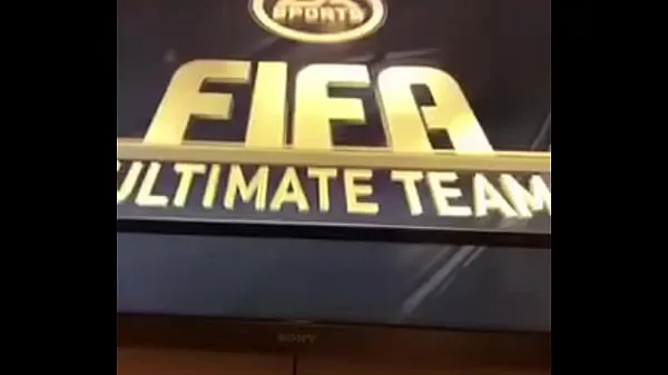 新鮮なビデオFABINHO PSG IN FIFAビッグ