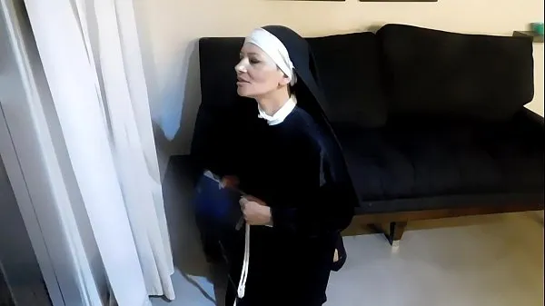 Taze Videolar THE SEXUAL DREAMS OF A NUN WHO BELIEVES TO BE CREATING THE PASSION, BY ORDER OF THE LORD (FROM IN FRONT) HIS DECEAS AND PERVERSIONS büyük mü
