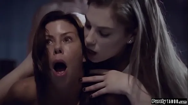 Μεγάλα Busty patient relives sexual experiences φρέσκα βίντεο