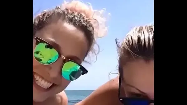 Μεγάλα Couple of old women on the beach exhibitionist φρέσκα βίντεο