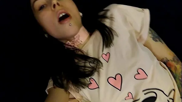 크고 신선한 비디오Fuck horny little slut | Laruna Mave