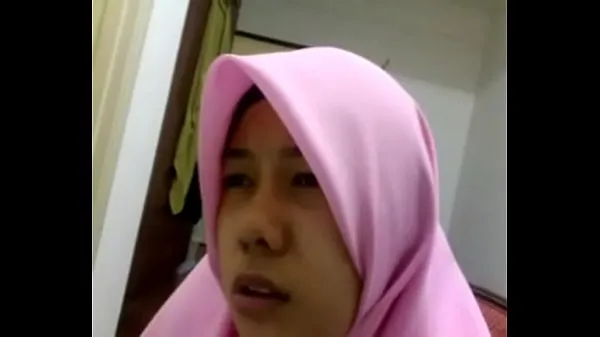 大Ustazah Bertudung Pink新鲜的视频