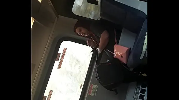 Grote BBC dick flash on train cock flash she likes nieuwe video's