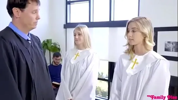 Veliki Happy family: Rebellion the in church sveži videoposnetki