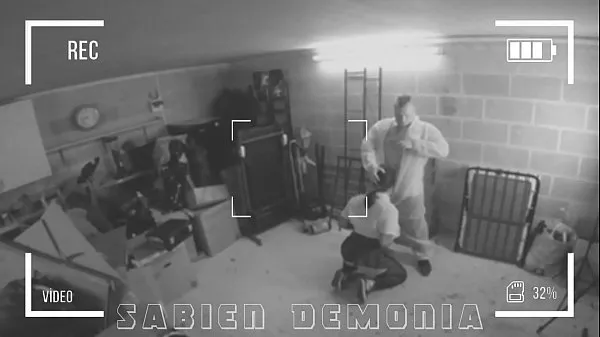 Μεγάλα CCTV catches hot teen getting anally destroyed by janitor φρέσκα βίντεο