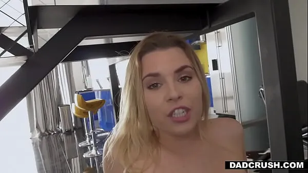 Blonde teen Aubrey Sinclair wants stepdad's cock Video baharu besar