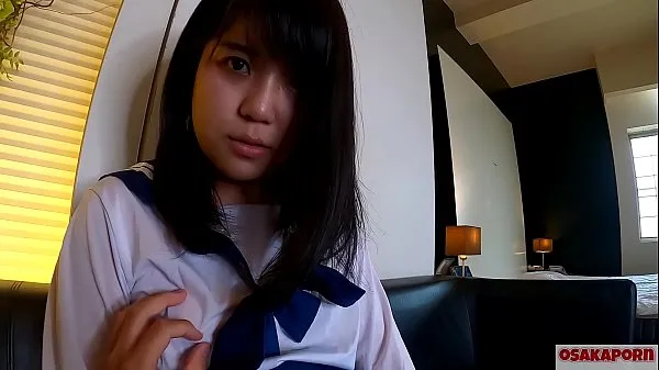 Store 18 years old teen Japanese with small tits gets orgasm with finger bang and sex toy. Amateur Asian with costume cosplay talks about her fuck experience. Mao 6 OSAKAPORN ferske videoer