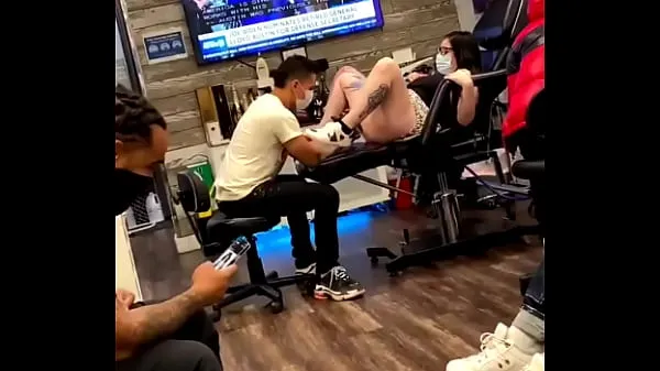 Tattoo Pussy with squirt Video baharu besar