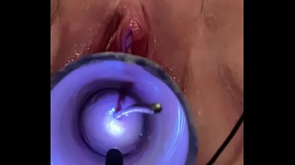 大Inserting sound into cervix新鲜的视频