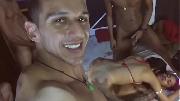 Большие Куколд вызвал отряд xvideos, чтобы трахнуть его жену Pitbull Porn rominho RJ toy Актер и ksal Hot свежие видео