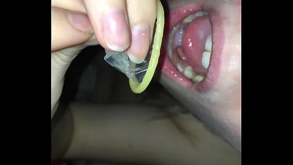 Big swallowing cum from a condom fresh Videos