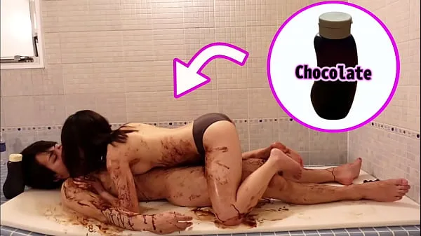 Nagy Chocolate slick sex in the bathroom on valentine's day - Japanese young couple's real orgasm friss videók