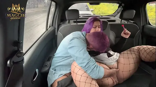 Video lớn My Uber records how i fuck my BF in the car mới
