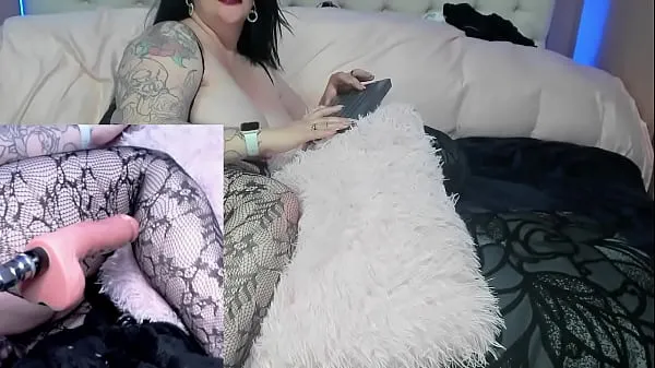 Video lớn getting fucked by a machine in doggystyle, sexy milf Lana Licious takes all 9 inches of fuck machine on cam show mới