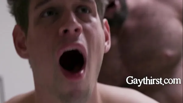 بڑے 70yo Lonely Gay Man Becomes 20yo For A Few Hours - Michael Del Ray, Ricky Larkin تازہ ویڈیوز