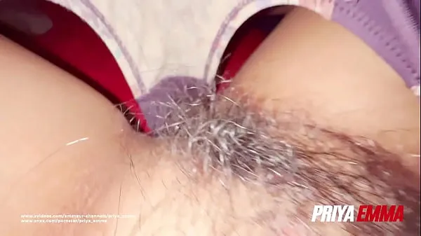 Veľké Indian Aunty with Big Boobs spreading her legs to show Hairy Pussy Homemade Indian Porn XXX Video čerstvé videá