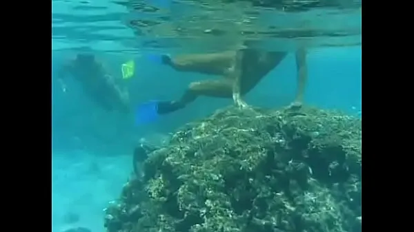 Store Katja Has Sex Underwater in the Tropical Waters near Bora Bora ferske videoer