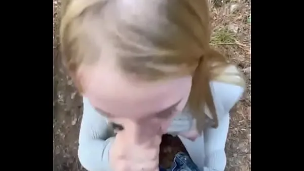 Μεγάλα Public Fuck In The Forest With a Blonde Slut φρέσκα βίντεο