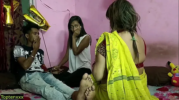 Store Girlfriend allow her BF for Fucking with Hot Houseowner!! Indian Hot Sex ferske videoer