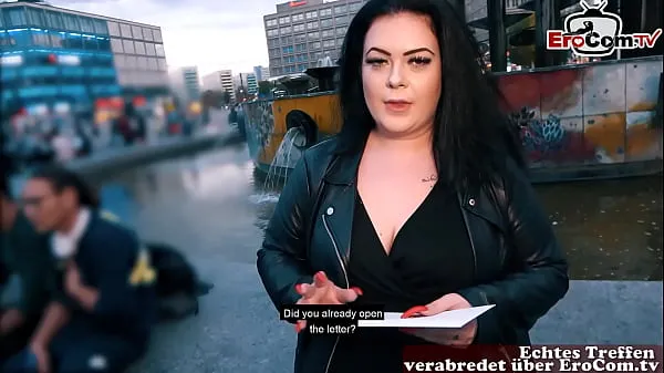 Duże German fat BBW girl picked up at street castingświeże filmy