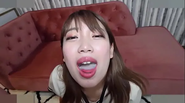 Big breasted married woman, Japanese beauty. She gives a blowjob and cums in her mouth and drinks the cum. Uncensored Video baharu besar