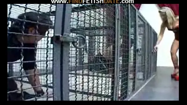 Video besar Cage Femdom - full movie segar